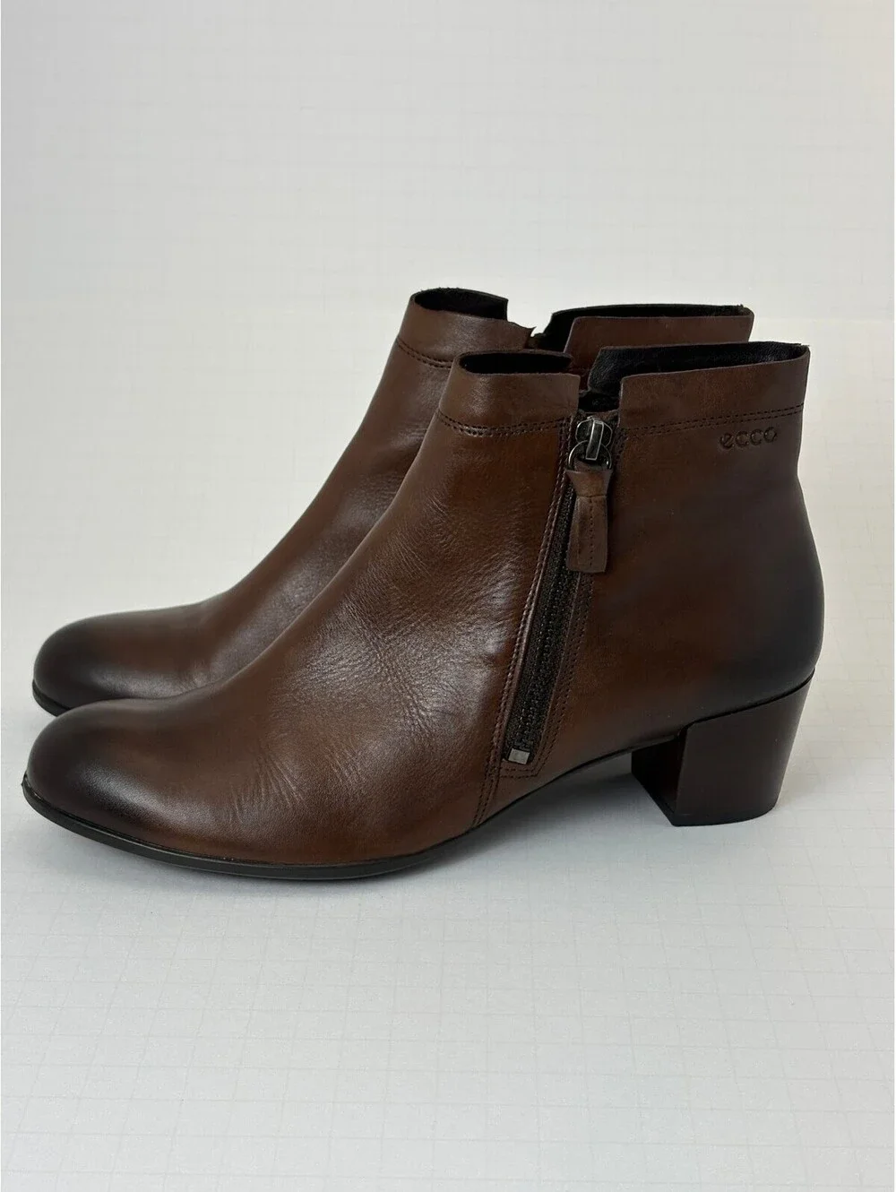 ECCO Shape M 35 Ankle Boots Women's Size 39 / US 8.5